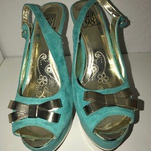 Tiffany blue 5 1/2 inch heels